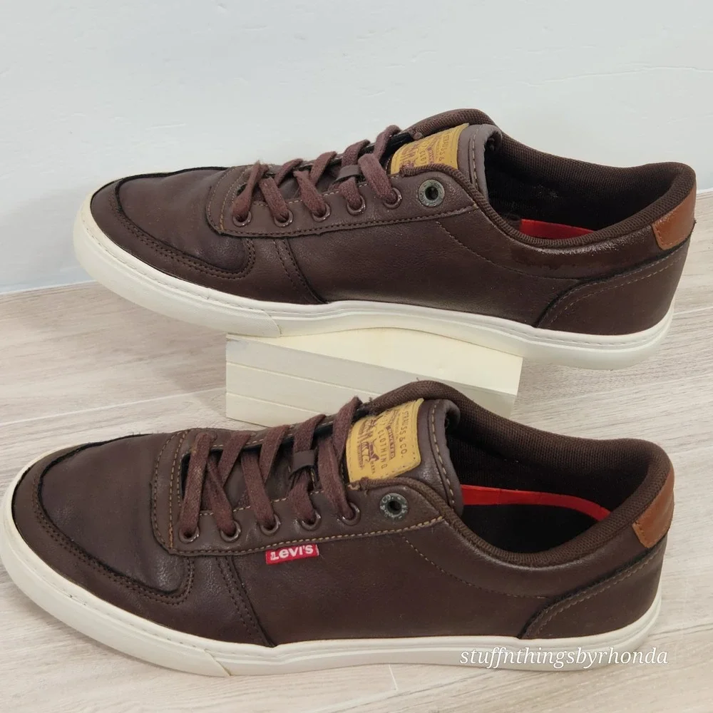 Levi's Mens Synthetic Leather Casual Lace Up Sneaker/‎ Trainers Shoe US 8.5